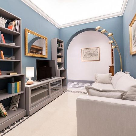 Апартаменти Dimora D'Azeglio With Private Patio Флоренція Екстер'єр фото